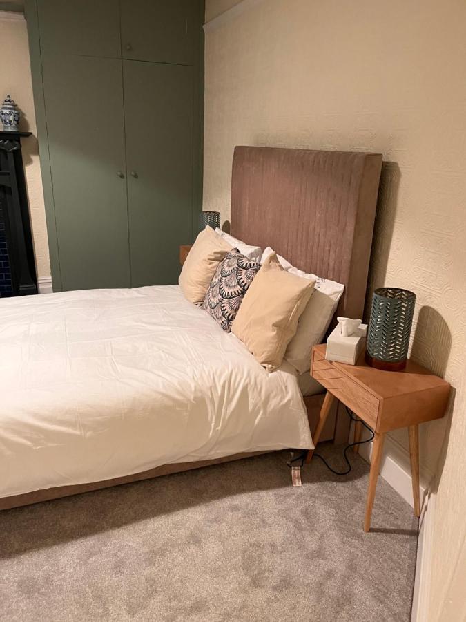 Luxury Cosy Retreat Apt ลอนดอน ภายนอก รูปภาพ